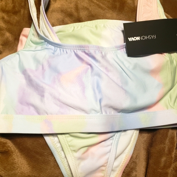 Fashionnova swim set - Picture 10 of 10